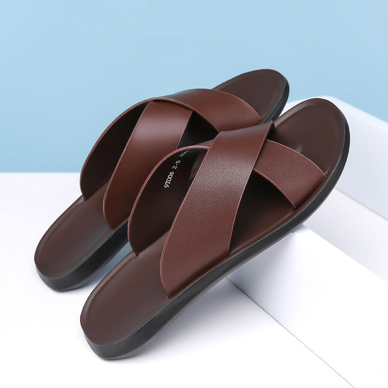 Men's beach shoes